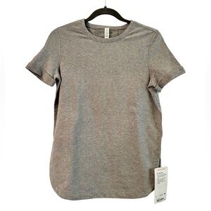 LULULEMON Grey All Time Tee NWT Size 4